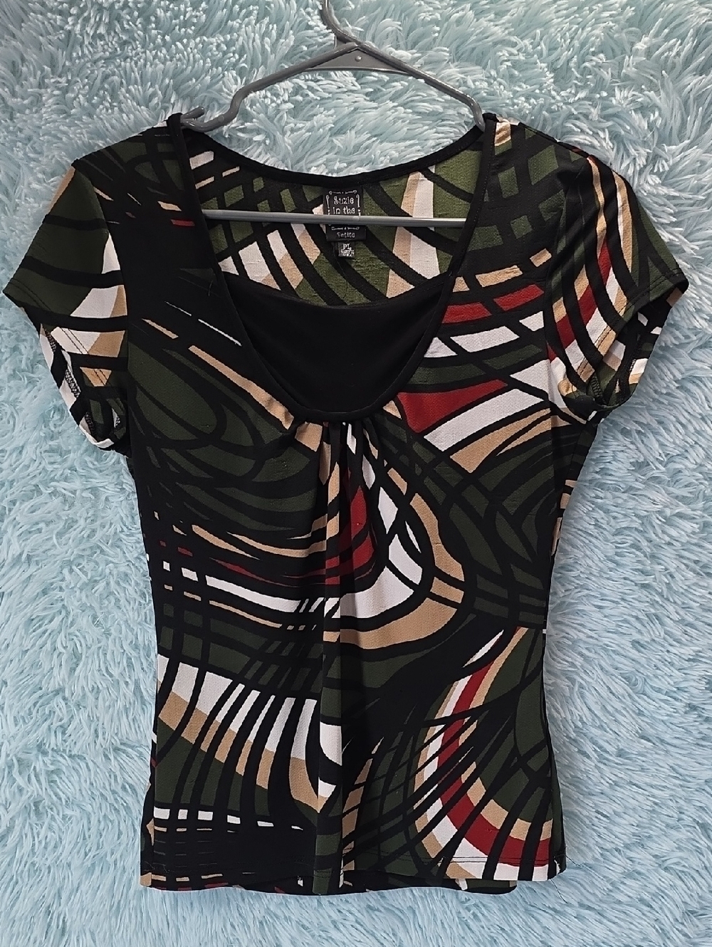 Suzie In The City Abstract Geometric Top Petite Green Black Red Y2K Blouse